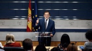 İspanya&#39;da Rajoy&#39;un azınlık hükümeti güvenoyu alamadı