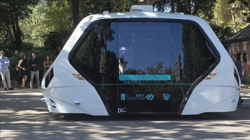 İspanya'da toplu ulaşımda ilk sürücüsüz elektrikli otobüs denemesi Madrid'de başladı