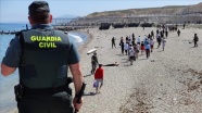 İspanya, Fas&#039;tan gelen 6 bin düzensiz göçmenden 2 bin 700&#039;ünü geri gönderdi