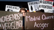 İspanya'nın birçok kentinde sığınmacılara destek gösterisi