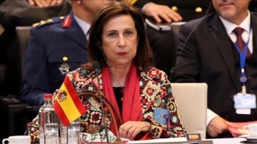 İspanya Savunma Bakanı Robles, İsrail'in Gazze'de "gerçek bir soykırım" yaptığın