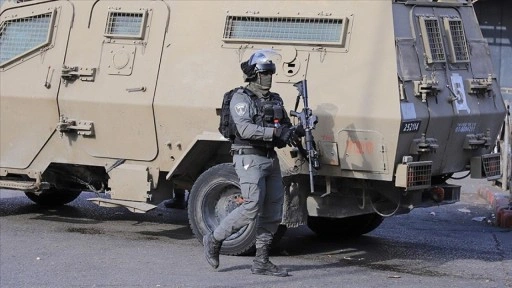 İsrail askerleri, Batı Şeria'da serbest bırakılan Filistinli esirlerin evlerine baskın düzenledi