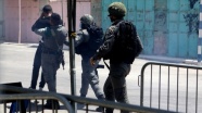 İsrail askerleri Batı Şeria&#039;daki gösterilerde 5 Filistinliyi yaraladı