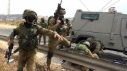 İsrail askerleri bir Filistinliyi vurdu