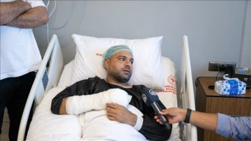 İsrail askerlerinin elinden vurduğu foto muhabiri Amra ameliyat edildi