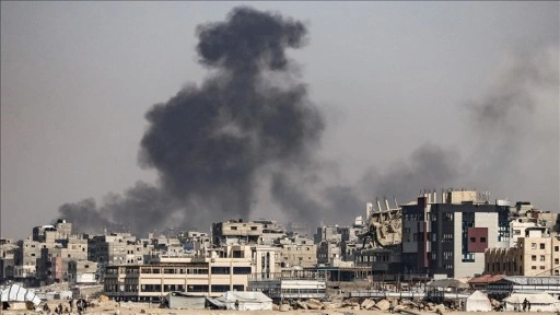 İsrail, ateşkese rağmen Gazze'ye gece boyunca yoğun saldırılar düzenledi