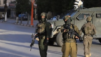 İsrail, Batı Şeria'da aralarında kadın ve &ccedil;ocukların olduğu 18 Filistinliyi g&ouml;zaltına aldı