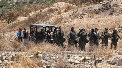 İsrail, Batı Şeria'da d&uuml;zenlediği baskınlarda 20 Filistinliyi g&ouml;zaltına aldı