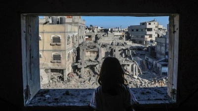 İsrail'den Gazze'de sivillerin toplandığı alana İHA saldırısı