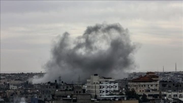 İsrail, Gazze'de BM'ye ait okula düzenlediği saldırıda 27 kişiyi öldürdü