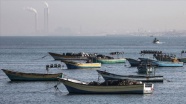 İsrail Gazzeli balıkçıların avlanmasını yasakladı