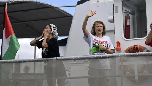 İsrail, Greta Thunberg dahil alıkonan 171 aktivisti daha sınır dışı etti