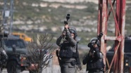 İsrail güçleri 16 Filistinliyi yaraladı