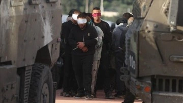 İsrail güçleri Batı Şeria'da son 24 saatte 35 Filistinliyi gözaltına aldı
