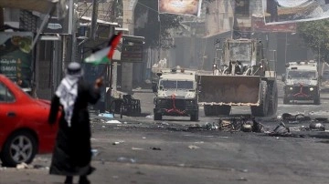 İsrail güçleri Batı Şeria'daki Cenin kentine baskın düzenledi