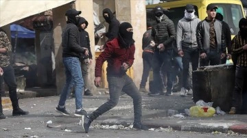 İsrail güçleri Batı Şeria'daki gösterilerde 2 Filistinliyi yaraladı
