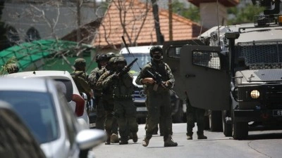 İsrail g&uuml;&ccedil;leri ile Filistin topraklarını gasbeden İsrailliler, Batı Şeria&rsquo;da geniş &ccedil;aplı baskın ve y
