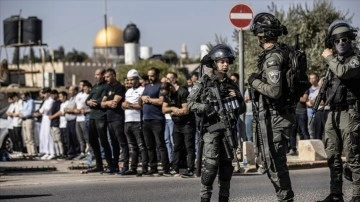 İsrail güçleri Mescid-i Aksa'da Cuma Namazı kılınmasını 7 haftadır kısıtlıyor