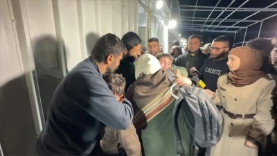 İsrail'in 20 g&uuml;n&uuml;n ardından kısıtlı şekilde a&ccedil;tığı Refah'tan 28 Filistinli Gazze'ye d