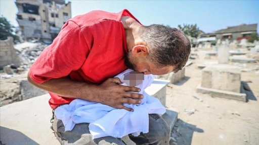 İsrail'in açlık ve kıtlığı dayattığı Gazze Şeridi'nde açlıktan ölenlerin sayısı 127'y