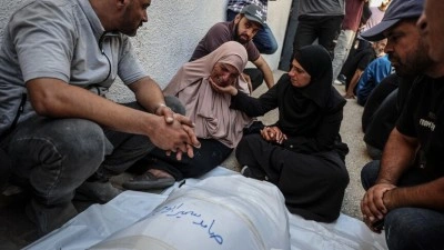 İsrail'in ateşkese rağmen Gazze'ye d&uuml;zenlediği hava saldırısında 1 kişi hayatını kaybetti