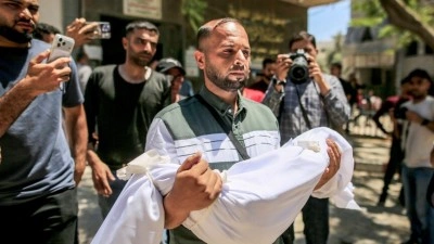 İsrail'in ateşkese rağmen Gazze'ye saldırılarında 8 yaşında bir &ccedil;ocuk canından oldu