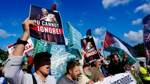İsrail'in Filistin'e yönelik saldırıları, ABD'nin İstanbul Başkonsolosluğu önünde pro