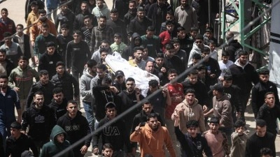 İsrail'in Gazze'de d&uuml;zenlediği saldırıda 6 kişi &ouml;ld&uuml;