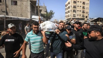 İsrail'in, Gazze'de yerinden edilenlerin sığındığı b&ouml;lgelere d&uuml;zenlediği saldırılarda 2 ki