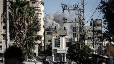 İsrail&rsquo;in Gazze'deki El-Bureyc M&uuml;lteci Kampı&rsquo;na d&uuml;zenlediği saldırıda &ccedil;ok sayıda Filistinli yar