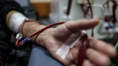 İsrail'in Gazze'deki soykırımının 1000. g&uuml;n&uuml;nde hastalar tedaviye ulaşamadığı i&ccedil;in can veriyor