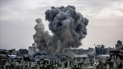 İsrail'in Gazze Şeridi'nde d&uuml;zenlediği saldırıda 2 Filistinli yaralandı