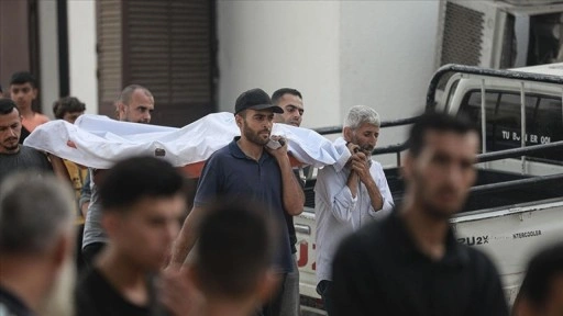 İsrail'in Gazze Şeridi'ne saldırılarında 19 Filistinli hayatını kaybetti