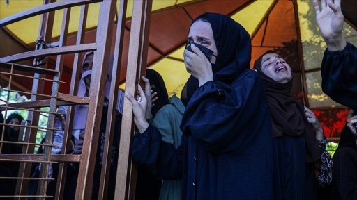 İsrail'in Gazze Şeridi'ne saldırılarında son 24 saatte 60 kişi hayatını kaybetti