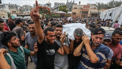 İsrail'in Gazze Şeridi'ne son 24 saatte düzenlediği saldırılarda 51 Filistinli hayatını ka