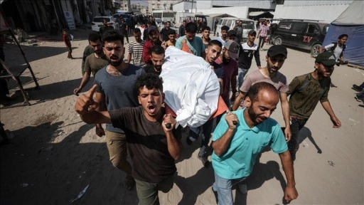 İsrail’in Gazze Şeridi’nin çeşitli yerlerindeki saldırılarında 55 Filistinli hayatını kaybetti