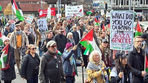 İsrail'in Gazze'ye saldırıları genişletme planı Stockholm'de protesto edildi