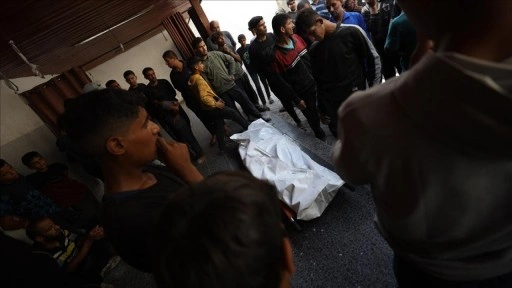 İsrail'in Gazze'ye saldırılarında can kaybı son 24 saatte 4 artarak 68 bin 872'ye çık