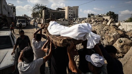 İsrail'in Gazze'ye saldırılarında can kaybı son 24 saatte 72 artarak 61 bin 330’a çıktı