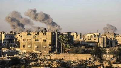 İsrail'in Gazze'ye y&ouml;nelik saldırılarında biri ağır 6 Filistinli yaralandı