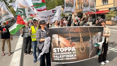 İsrail'in K&uuml;resel Sumud Filosu'na saldırısı İsve&ccedil;'te protesto edildi