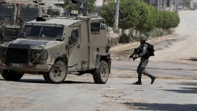 İsrail, karadan işgal i&ccedil;in L&uuml;bnan'ın g&uuml;neyine yeni t&uuml;men sevk etti