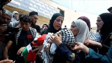 İsrail kurşunuyla ölen Filistinli bebeğin annesi: Canilerin yargıya teslim edilmesini istiyorum