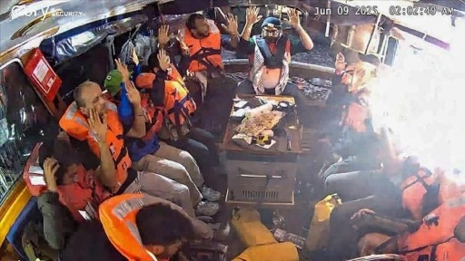 İsrail mahkemesi, Madleen gemisinden alıkonulan 8 aktivistin gözaltında kalmasına karar verdi