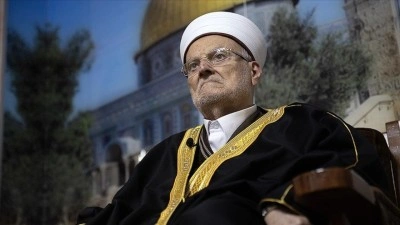 İsrail, Mescid-i Aksa İmam Hatibi Şeyh Sabri'yi ifade vermeye &ccedil;ağırdı