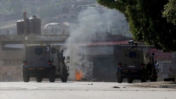 İsrail ordusu, Batı Şeria'nın Tulkerim kentindeki baskınlarına ikinci gününde devam ediyor
