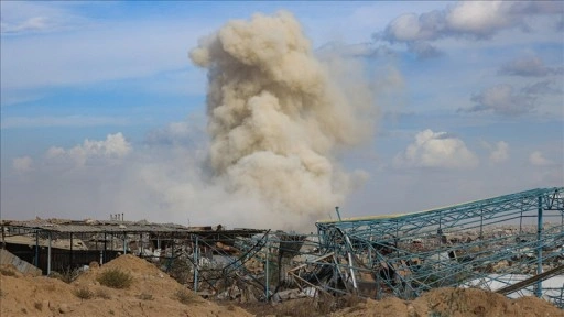İsrail ordusu, Gazze Şeridi'nde ateşkese rağmen saldırılarını s&uuml;rd&uuml;r&uuml;yor