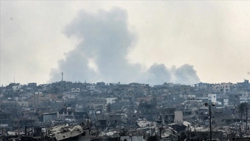 İsrail ordusu, Gazze Şeridi'nin farklı b&ouml;lgelerini hava saldırılarıyla hedef aldı