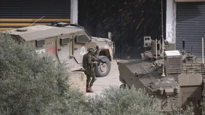 İsrail ordusu, işgal altındaki Batı Şeria'da baskınlar d&uuml;zenledi
