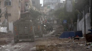 İsrail ordusu işgal altındaki Tulkerim'deki baskın ve saldırılarını genişletti
